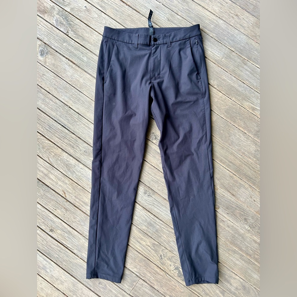 Lululemon ABC Men's black Dress Pants size 30